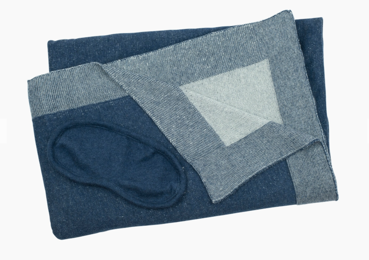 Reversible Solid Navy/Vanilla Travel Set