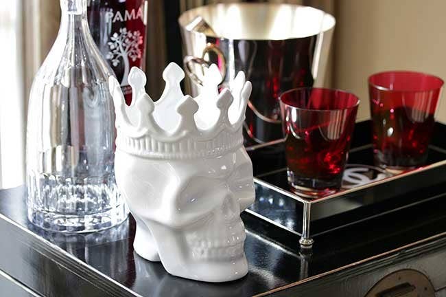 Rose de Vents Louise Skull Candle | Monte Cristo Collection