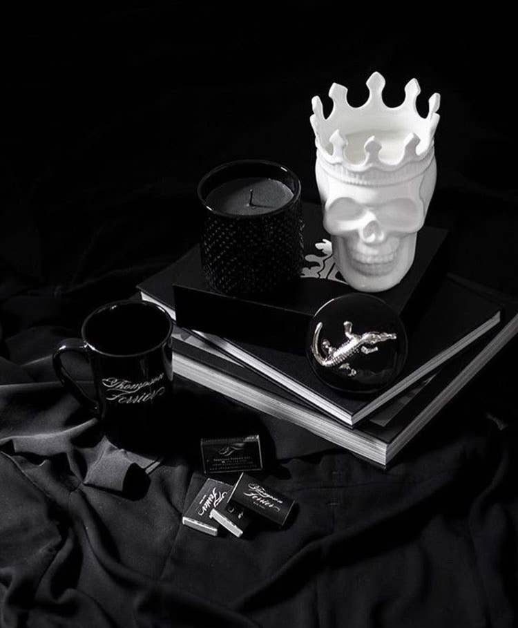 Rose de Vents Louise Skull Candle | Monte Cristo Collection