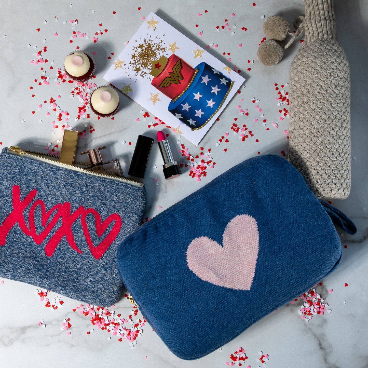 Hearts and Xoxo Travel MakeUp Pouch - Neon Pink