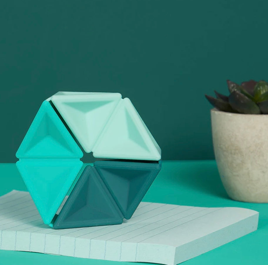 Speks Pivot Silicone Flexagon