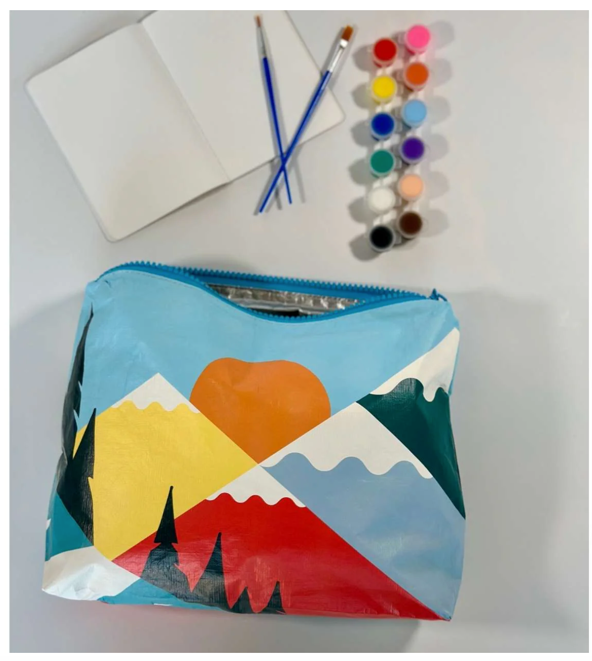Medium Zipper Pouch Mountain Sunset