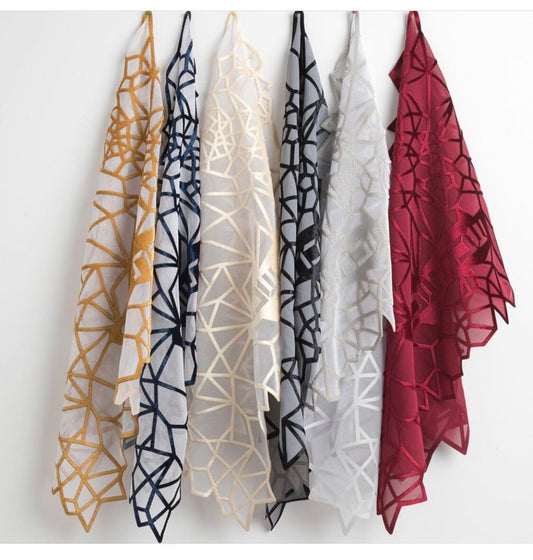 Geometric Challah Cover